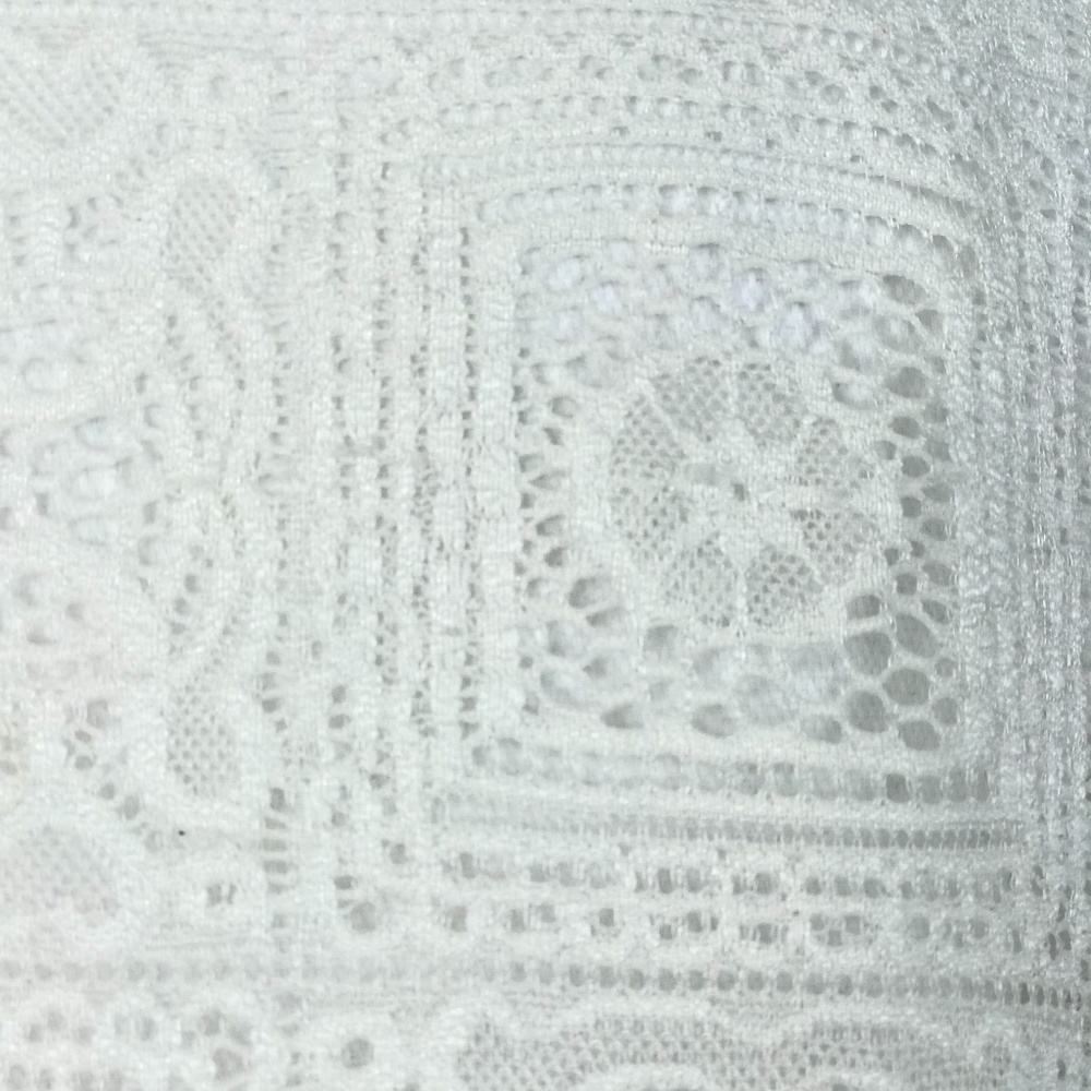 WHITE - Picture 4 of 4